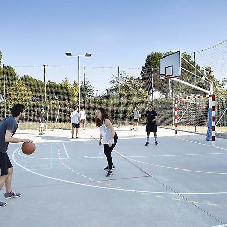 Agora Bcn. Residencia Universitaria Internacional Barcelona Eksteriør bilde