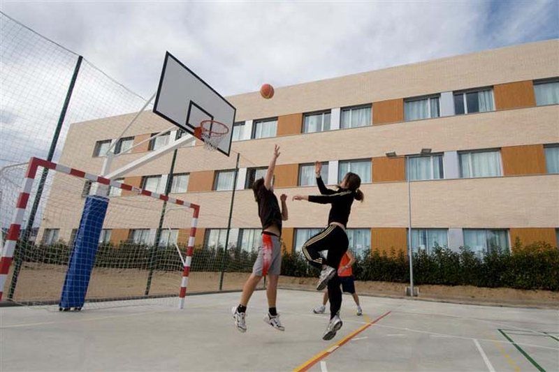 Agora Bcn. Residencia Universitaria Internacional Barcelona Eksteriør bilde